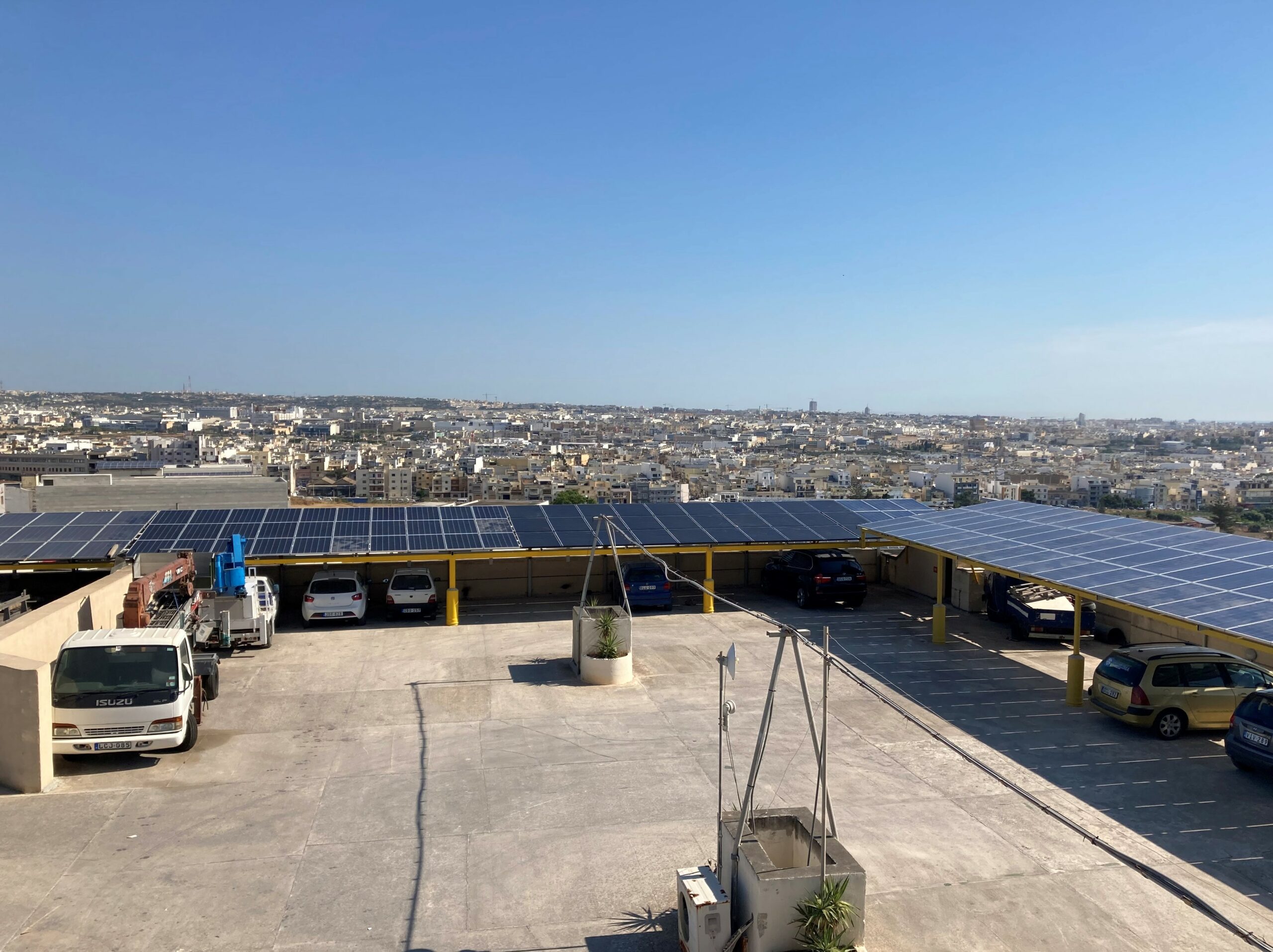 Commercial solar carport